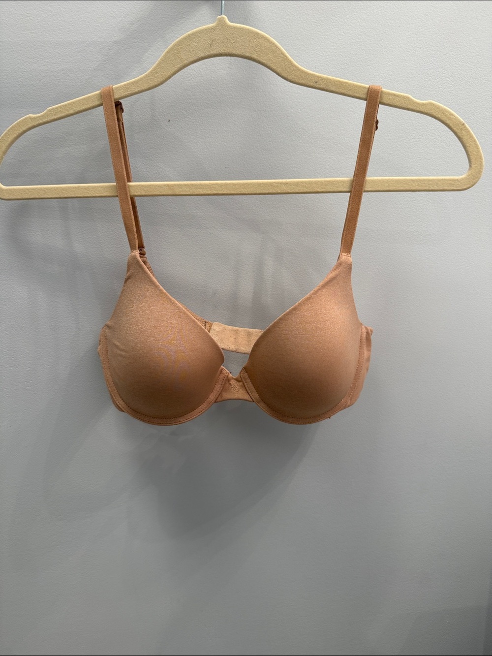 Victoria's Secret Tan Uplift Semi Demi